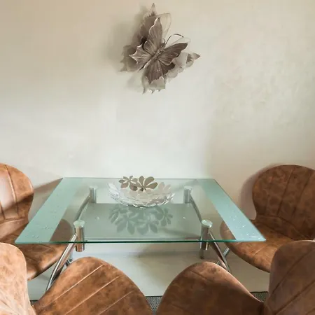 Lägenhet Alonisos Lux Braşov
