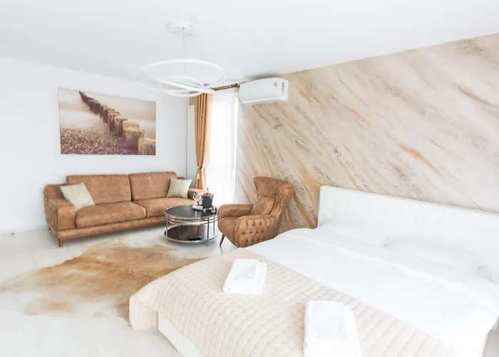 Alonisos Lux * Braşov